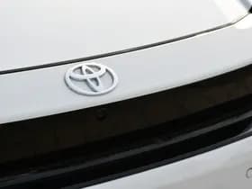 Toyota Urban Cruiser Executive 61 kWh Automaat 174pk thumbnail 29