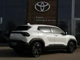 Toyota Urban Cruiser Executive 61 kWh Automaat 174pk thumbnail 7