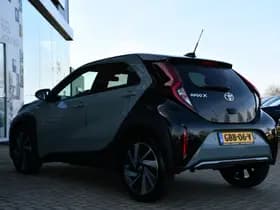 Toyota Aygo X 1.0 VVT-i MT Envy 72pk thumbnail 9