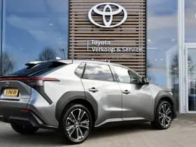 Toyota bZ4X thumbnail 12