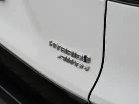 Toyota RAV4 thumbnail 11