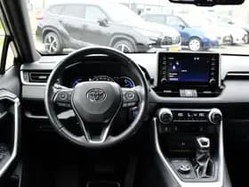 Toyota RAV4 thumbnail 20
