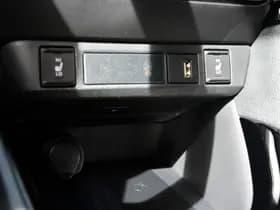 Toyota Yaris thumbnail 16