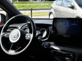 Toyota Yaris thumbnail 24