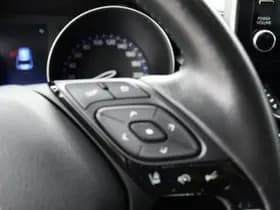 Toyota C-HR thumbnail 14