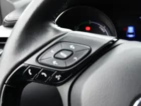 Toyota C-HR thumbnail 15