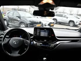 Toyota C-HR thumbnail 17