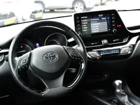 Toyota C-HR thumbnail 19