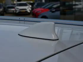 Toyota Auris thumbnail 15