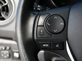 Toyota Auris thumbnail 21