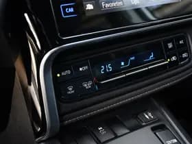 Toyota Auris thumbnail 22