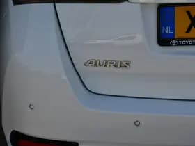 Toyota Auris thumbnail 25