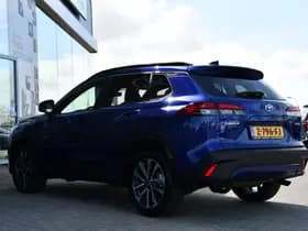 Toyota Corolla thumbnail 11