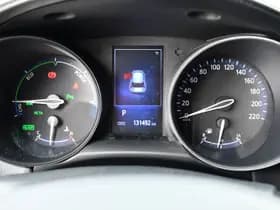 Toyota C-HR thumbnail 12