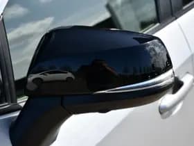 Toyota RAV4 thumbnail 17