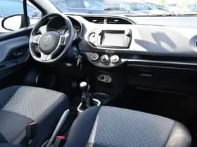 Toyota Yaris thumbnail 20