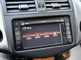 Toyota RAV4 thumbnail 11