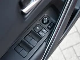 Toyota Corolla Cross Hybrid 140 Dynamic Automaat 140pk thumbnail 30