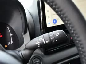 Toyota Yaris 1.5 Hybrid 115 Dynamic Automaat 116pk thumbnail 17