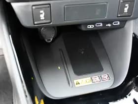 Toyota Yaris 1.5 Hybrid 115 Dynamic Automaat 116pk thumbnail 10