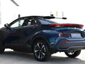 Toyota C-HR 2.0 Plug-in Hybrid 220 Dynamic Automaat 223pk thumbnail 11