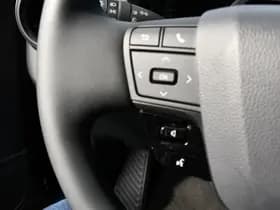 Toyota C-HR 2.0 Plug-in Hybrid 220 Dynamic Automaat 223pk thumbnail 10