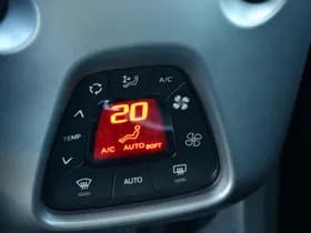 Toyota Aygo thumbnail 6