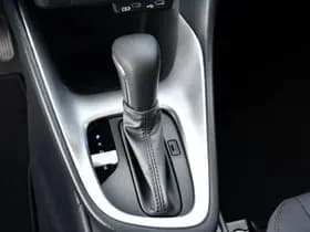 Toyota Yaris thumbnail 12