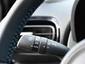 Toyota Yaris thumbnail 14