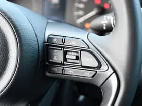 Toyota Yaris thumbnail 21
