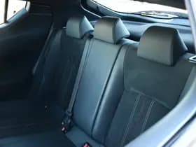 Toyota C-HR thumbnail 14