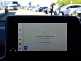 Toyota C-HR thumbnail 15