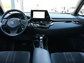 Toyota C-HR thumbnail 26