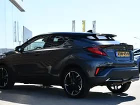 Toyota C-HR thumbnail 7