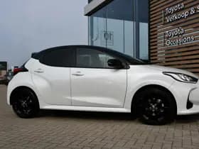Toyota Yaris thumbnail 11