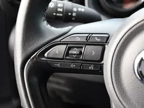Toyota Yaris thumbnail 4