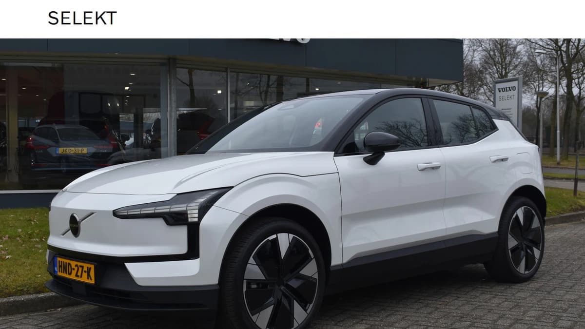 Volvo EX30 Extended Range Plus 69 kWh — foto 1