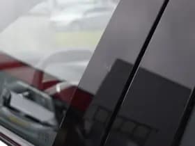 Volvo EX30 Extended Range Plus 69 kWh thumbnail 18