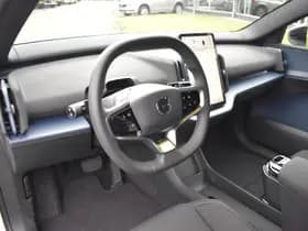 Volvo EX30 Extended Range Plus 69 kWh thumbnail 4