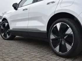 Volvo EX30 Extended Range Plus 69 kWh thumbnail 8