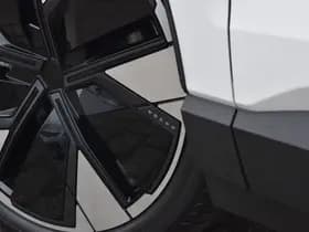 Volvo EX30 Extended Range Plus 69 kWh thumbnail 10