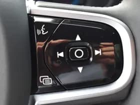 Volvo V60 T6 AWD 350PK Plug-in Hybrid Plus Dark thumbnail 12