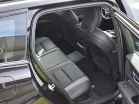 Volvo V60 T6 AWD 350PK Plug-in Hybrid Plus Dark thumbnail 24