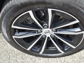 Volvo V60 T6 AWD 350PK Plug-in Hybrid Plus Dark thumbnail 28