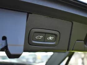 Volvo XC60 T6 AWD 350PK Plug-in Hybrid Ultra Dark thumbnail 19