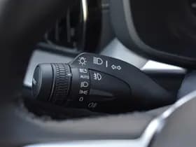 Volvo XC60 T6 AWD 350PK Plug-in Hybrid Ultra Dark thumbnail 39