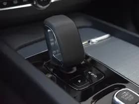 Volvo XC60 T6 AWD 350PK Plug-in Hybrid Ultra Dark thumbnail 47