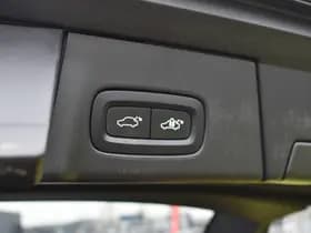 Volvo V90 T8 AWD 390PK Plug-in Hybrid Inscription thumbnail 18