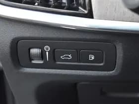 Volvo V90 T8 AWD 390PK Plug-in Hybrid Inscription thumbnail 32