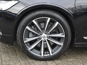 Volvo V90 T8 AWD 390PK Plug-in Hybrid Inscription thumbnail 6